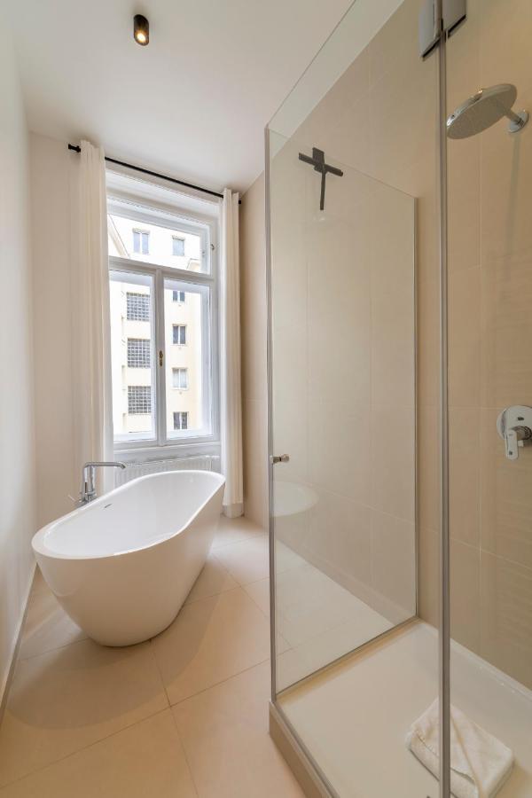 Josef'S Home I Deluxe Apartment In Ideal Location Виена Екстериор снимка