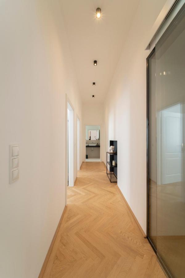 Josef'S Home I Deluxe Apartment In Ideal Location Виена Екстериор снимка